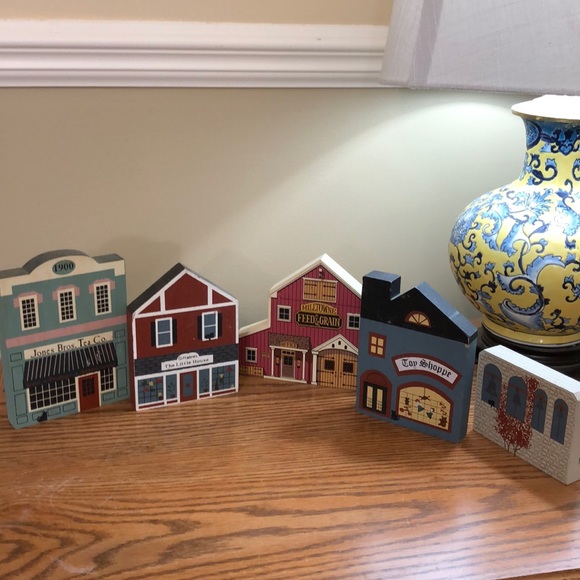 The Cat’s Meow Other - 5 wooden store fronts Tea, Feed, gifttables, toy